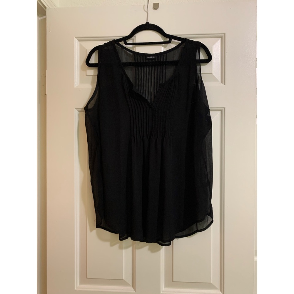 Torrid Black Sheer Chiffon Pintuck Tank 1X